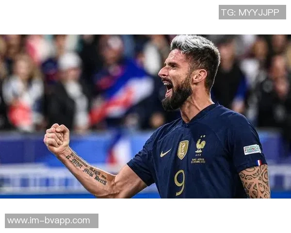 高卢雄鸡再创辉煌法国队提前晋级2026世界杯实现连续八届参赛梦想