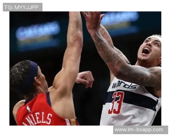 赫伯特琼斯缺席湖人前后比赛的神秘原因分析